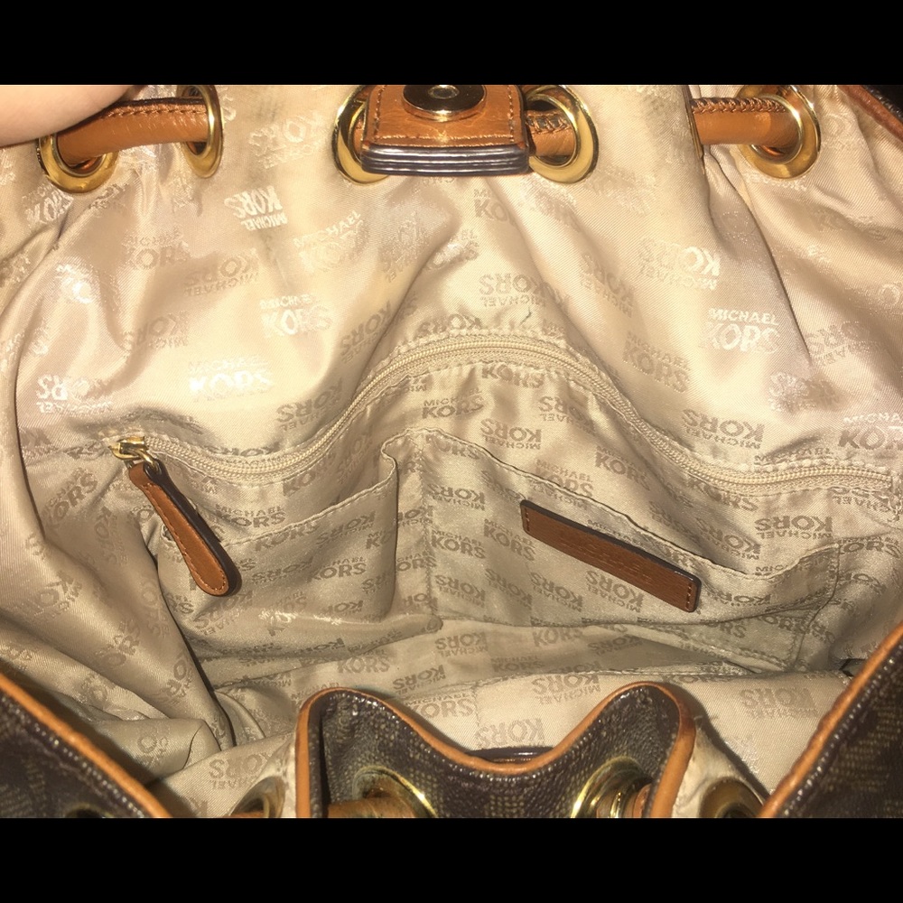 Michael Kors purse - Picture 3 of 3